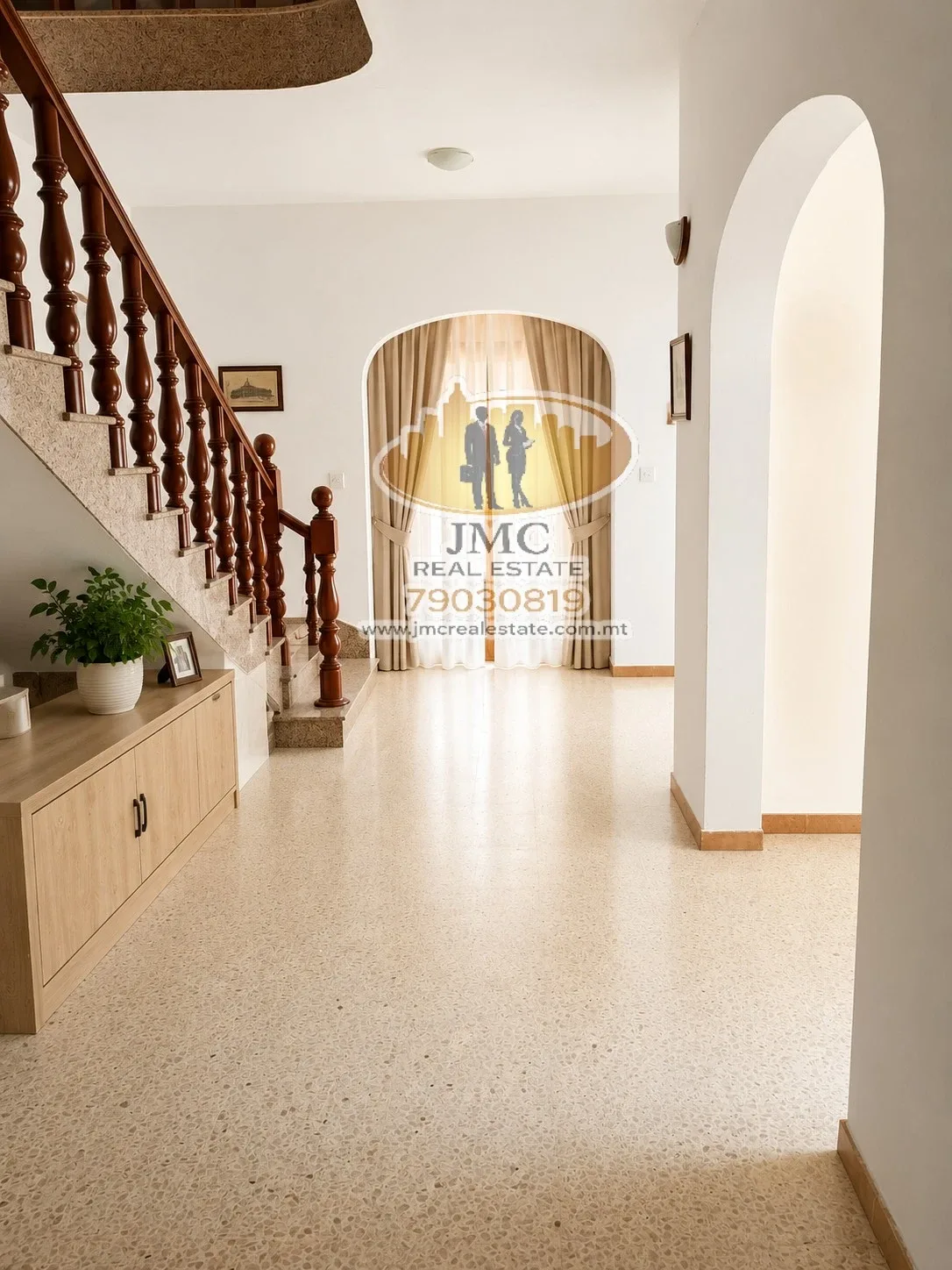 Zabbar 3 bedroom duplex maisonette