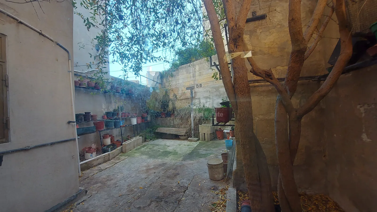 Marsa centrally located 3 bedroom maisonette