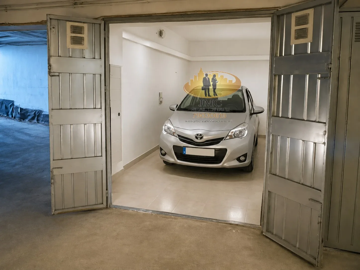 Zejtun 1-car garage