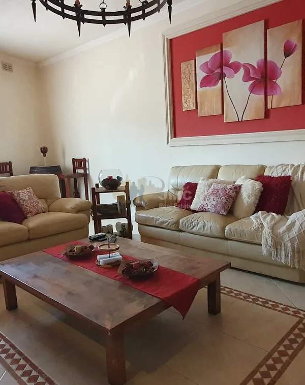 Mosta Furnished 3 Bedroom + Study Apartment with use of Roof