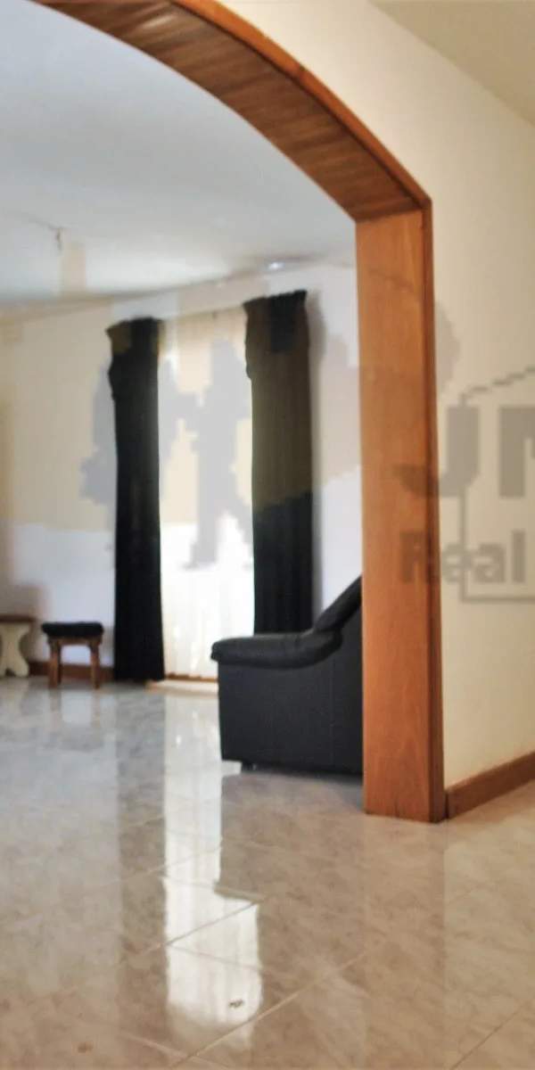 Bugibba ground floor 2 double bedroom maisonette with communal pool