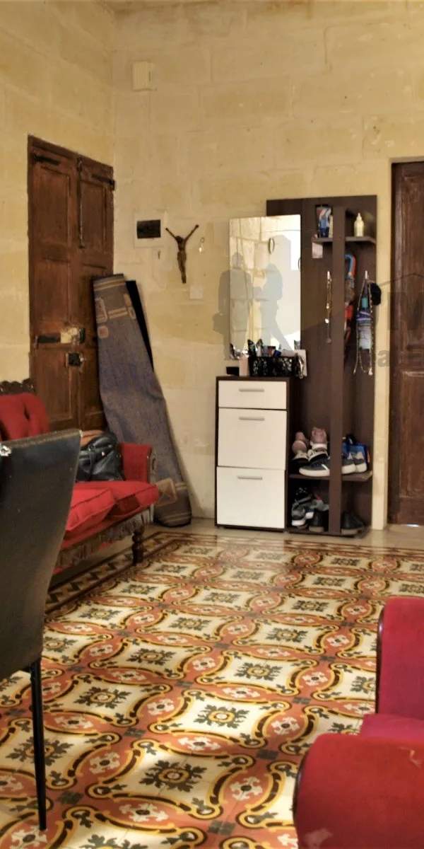 Hamrun furnished 4 bedroom apartment