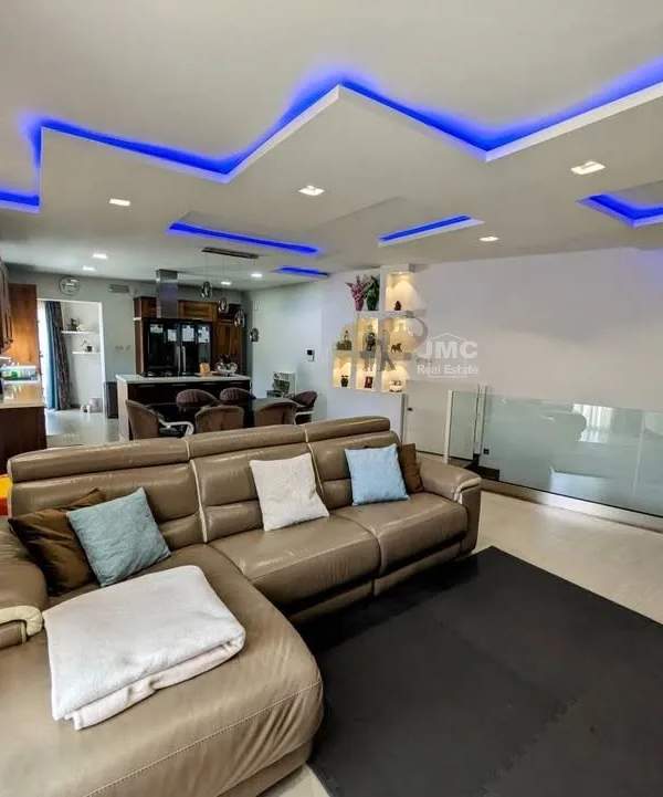 Marsaxlokk designer finished 3 bedroom maisonette with garage
