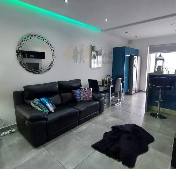 Mellieha fully furnished 2 bedroom apartment with sea view