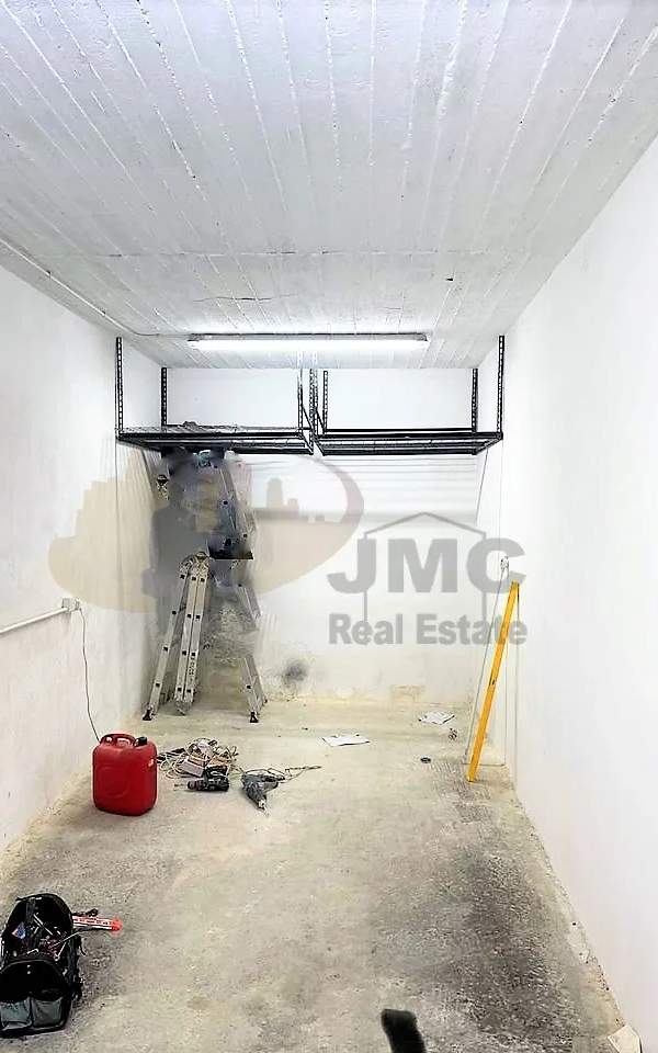 Msida 2 car street level garage