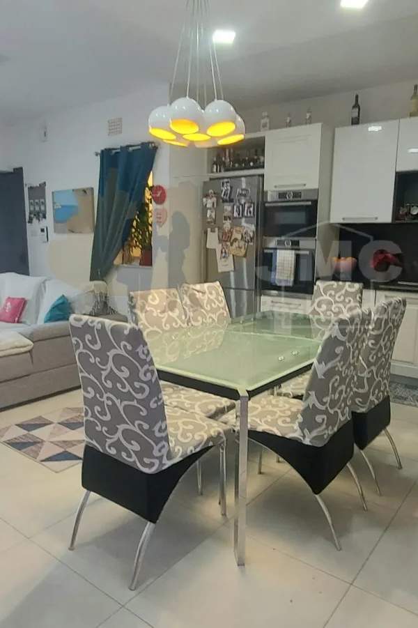 Tarxien furnished 3 double bedroom penthouse