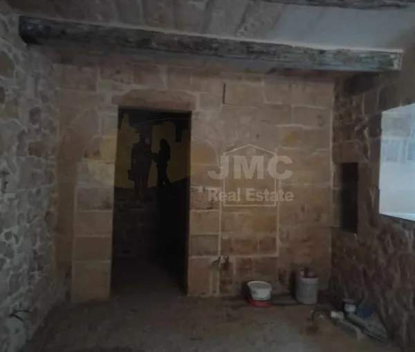 Zabbar finished maisonette