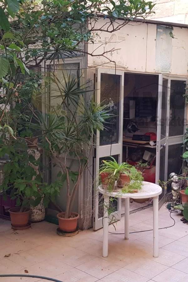 Senglea (Isla) fully furnished 3 bedroom maisonette