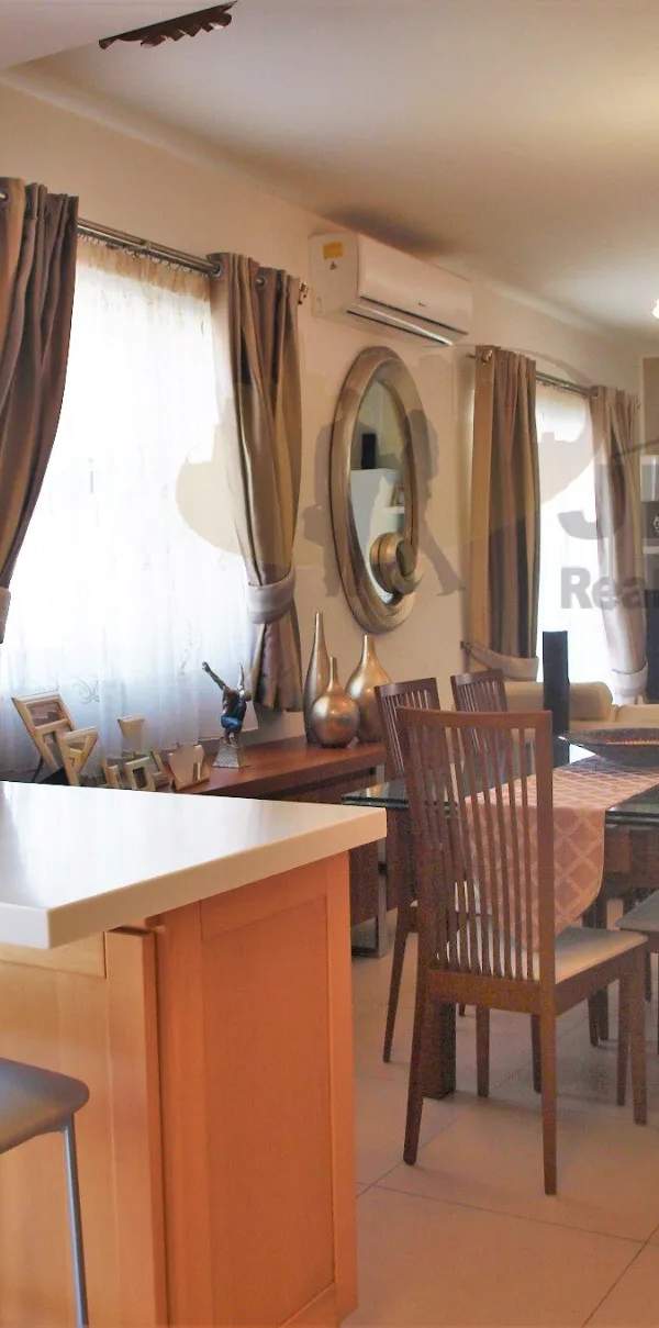 St.Julians furnished 3 double bedroom apartment with sea view