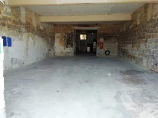 Floriana 310SQM warehouses