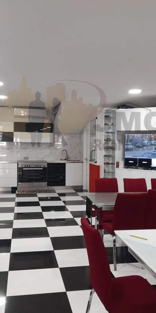 Qormi over 200sqm garages