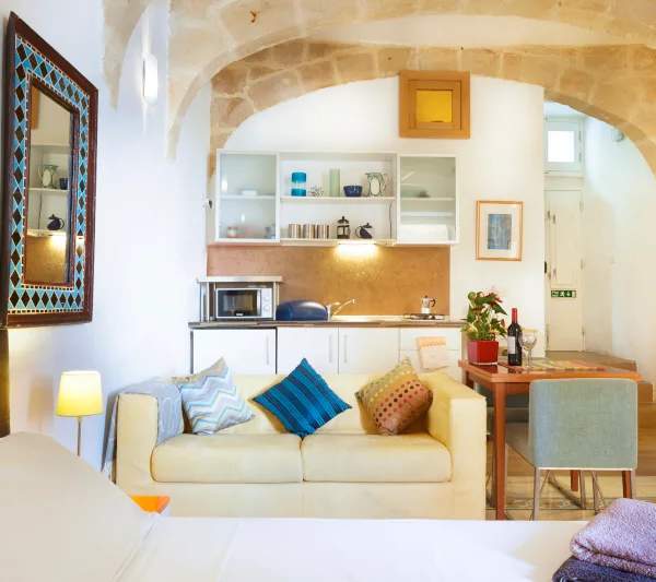 Valletta studio apartment