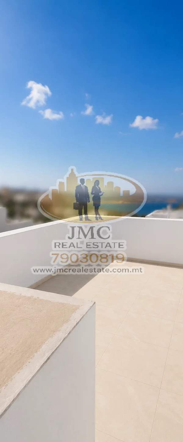 Mellieha 2 bedroom penthouse with sea views