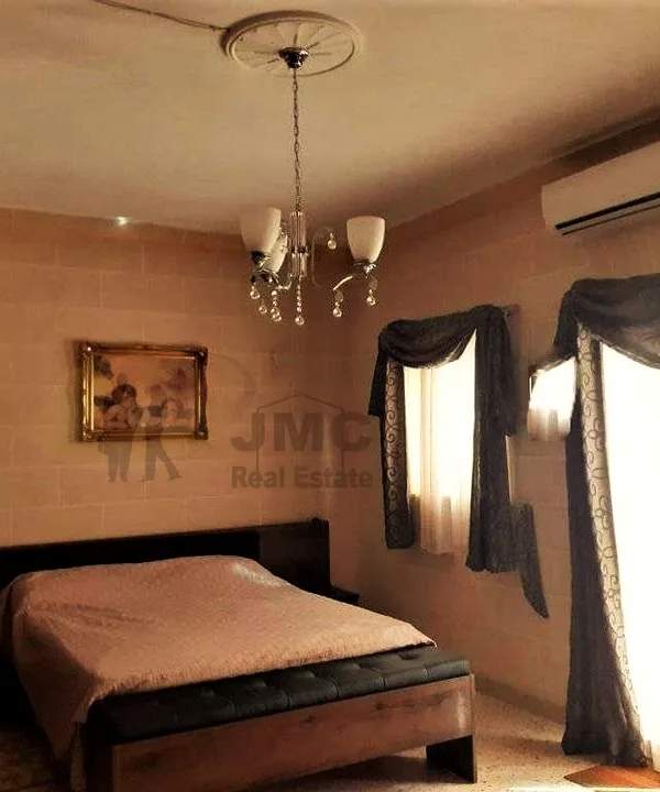 Mosta first floor maisonette with airspace