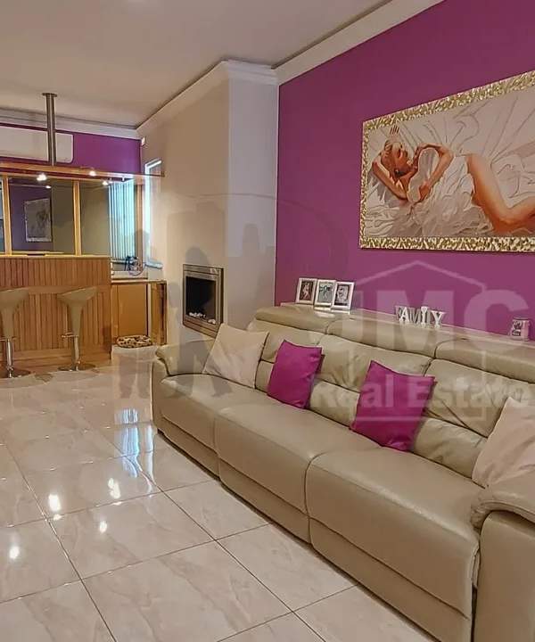 Fgura 3 bedroom apartment
