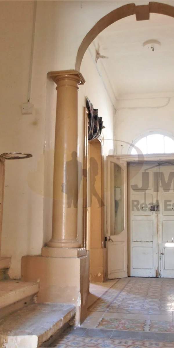 Marsa 2 double bedroom townhouse with airspace