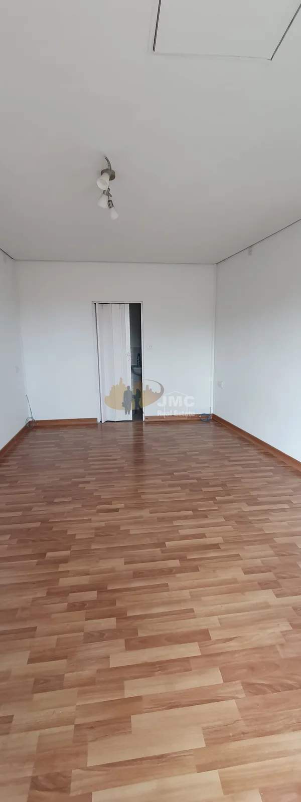 Luqa Class 4B Shop/Office