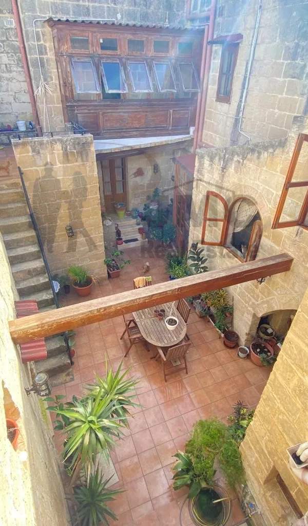 Qormi ready to move into fully converted house of character with Pool