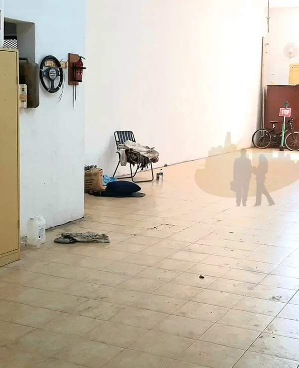 Fgura large 152SQM garage