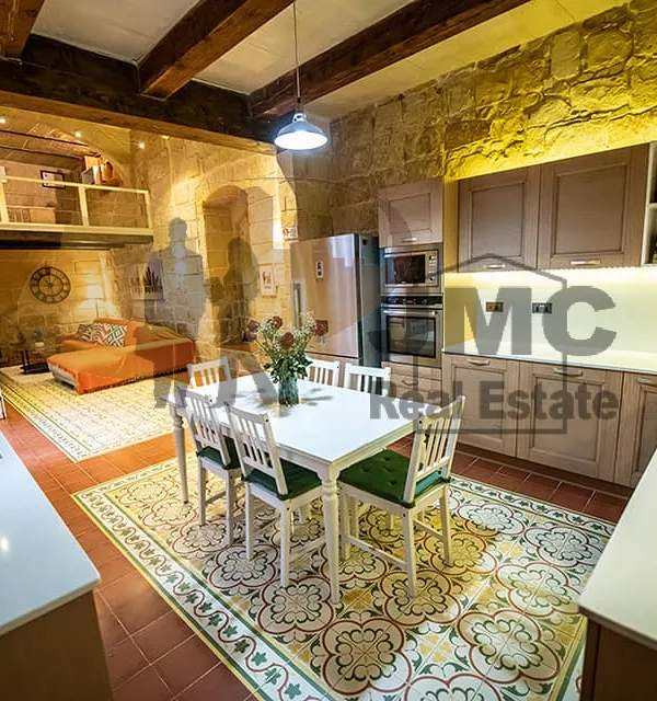 Birgu (Vittoriosa) converted house of character