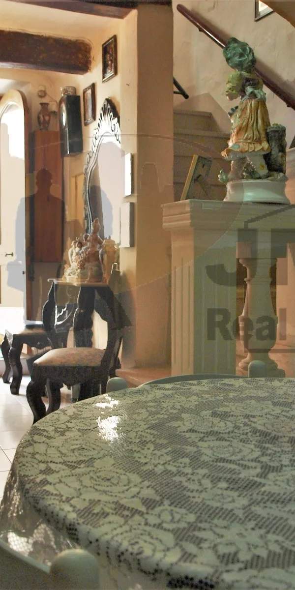Valletta furnished duplex maisonette