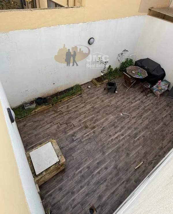 Fgura Terraced house with street level 2 car garage (4+1 area)