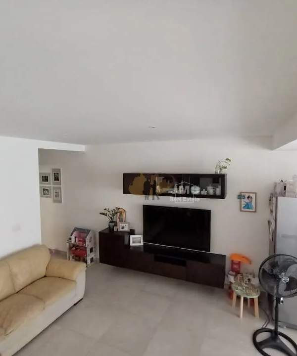 Attard 2 bedroom  solitary maisonette with airspace