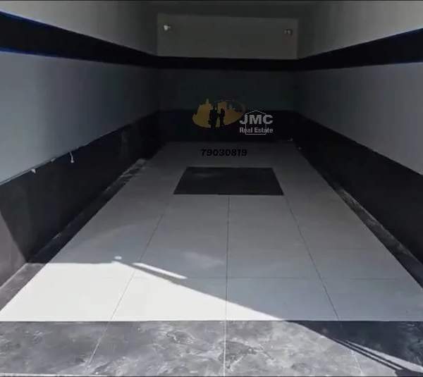Santa Venera street level 2 car garage