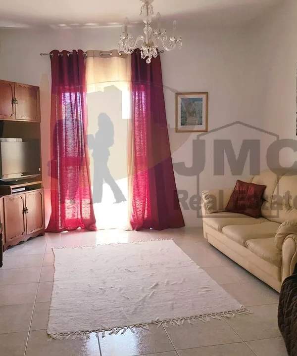 San Gwann/Kappara spacious 3 bedroom apartment