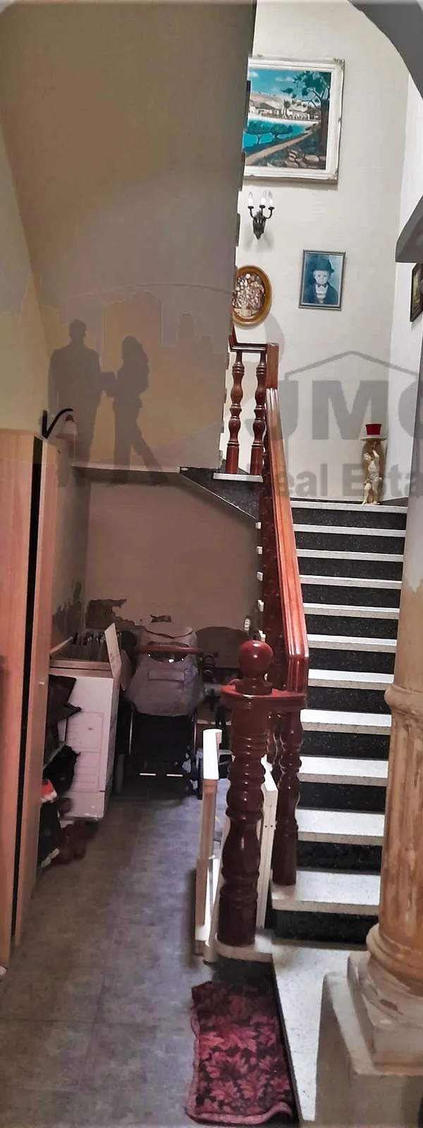 Fgura elevated ground floor maisonette with airspace