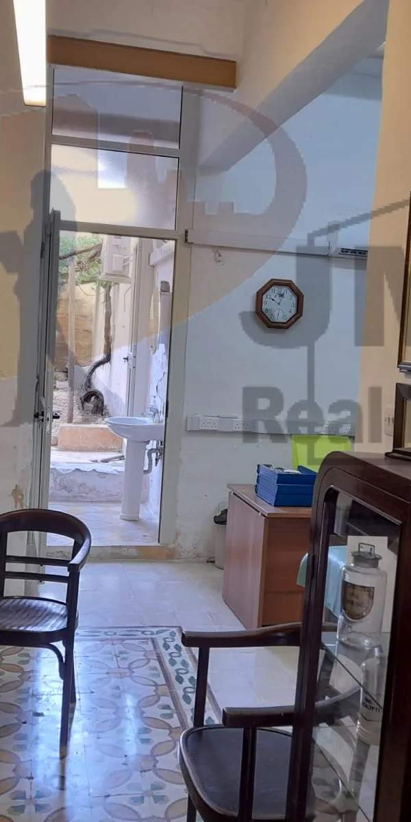 Rabat (Malta) 1-bedroom maisonette/office