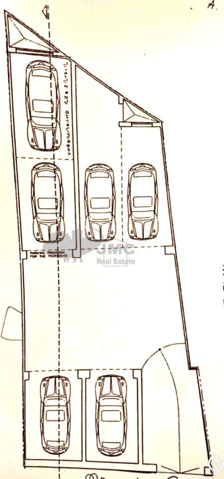 Msida/Ta' Xbiex 170sqm garage