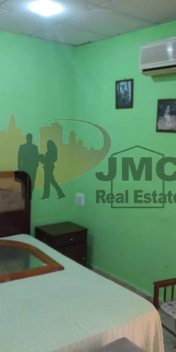 Fgura partly furnished elevated ground floor maisonette with airspace