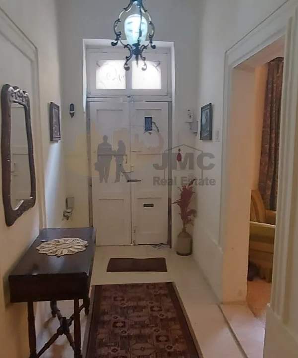 Birzebbugia 19 feet by 65 feet terraced house