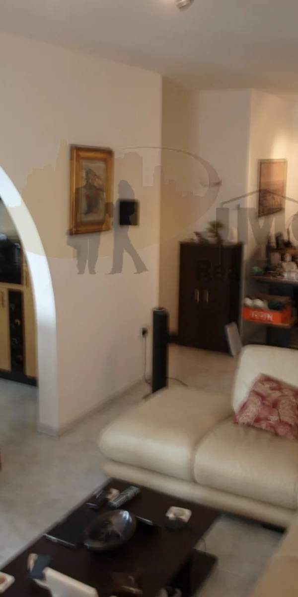 San Gwann partly furnished 3 bedroom apartment