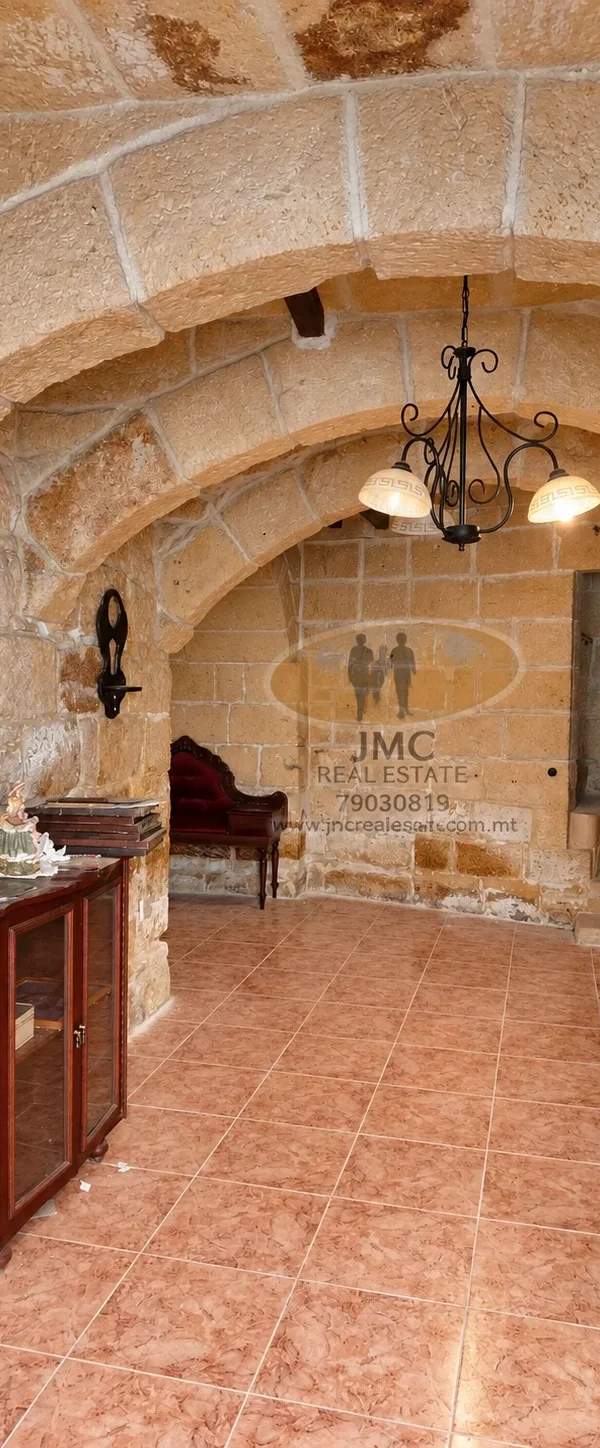 Birkirkara spacious 4 bedroom house of character