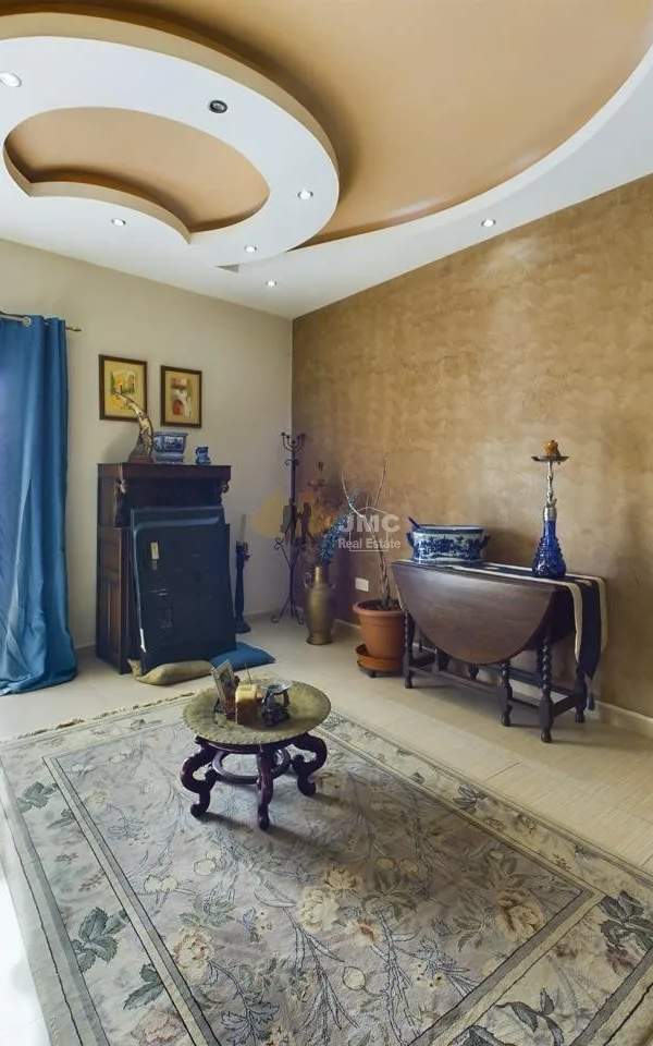 Paola (Rahal Gdid) furnished 3 bedroom apartment