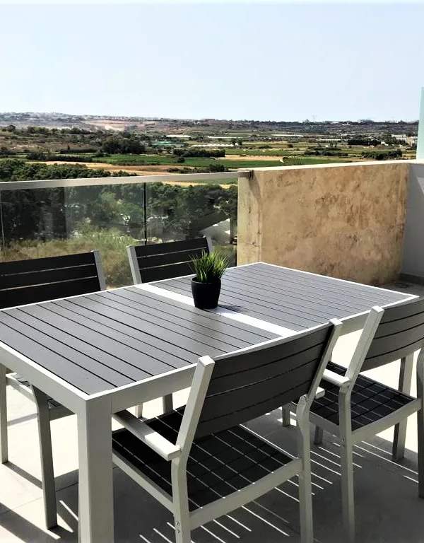 St.Paul's Bay designer finished 2 bedroom penthouse with views