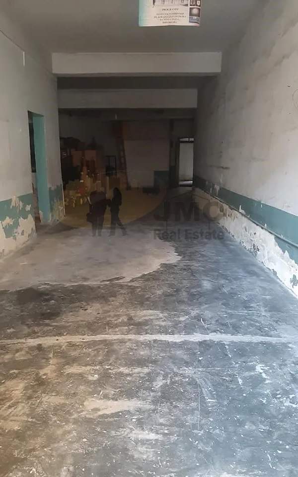Birkirkara street level 8 car garage