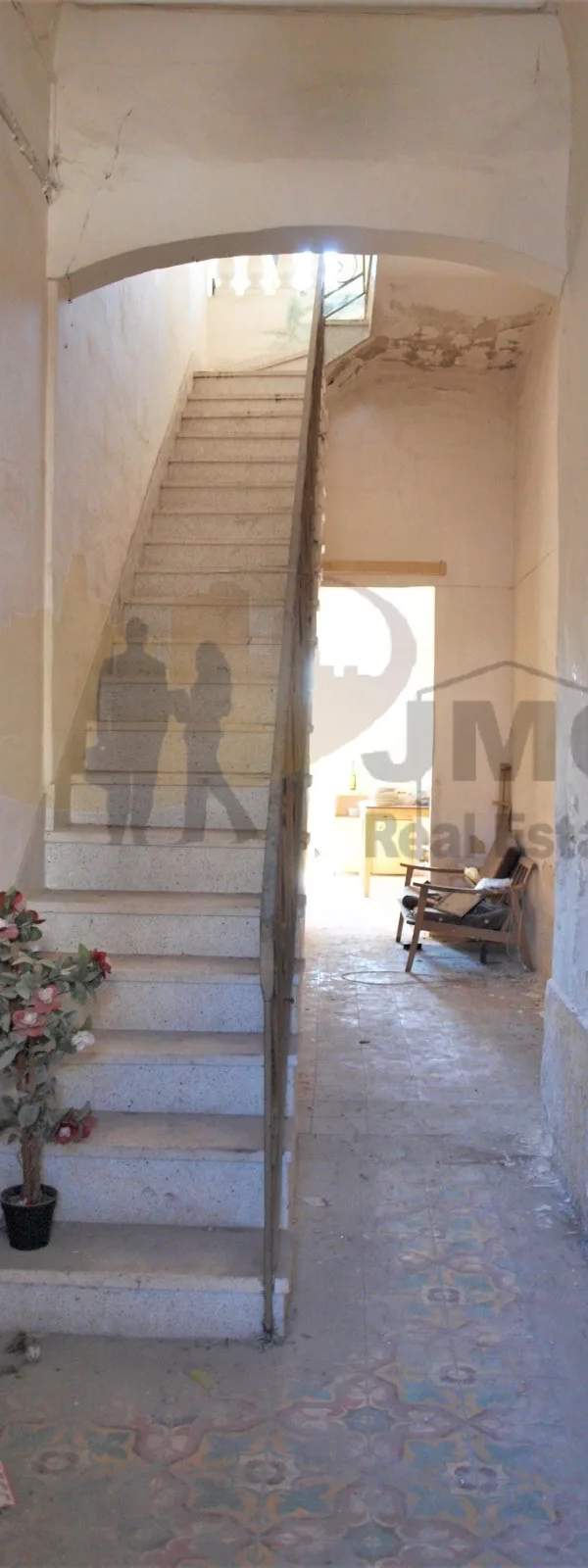 Marsascala large 60 feet by 21 feet townhouse