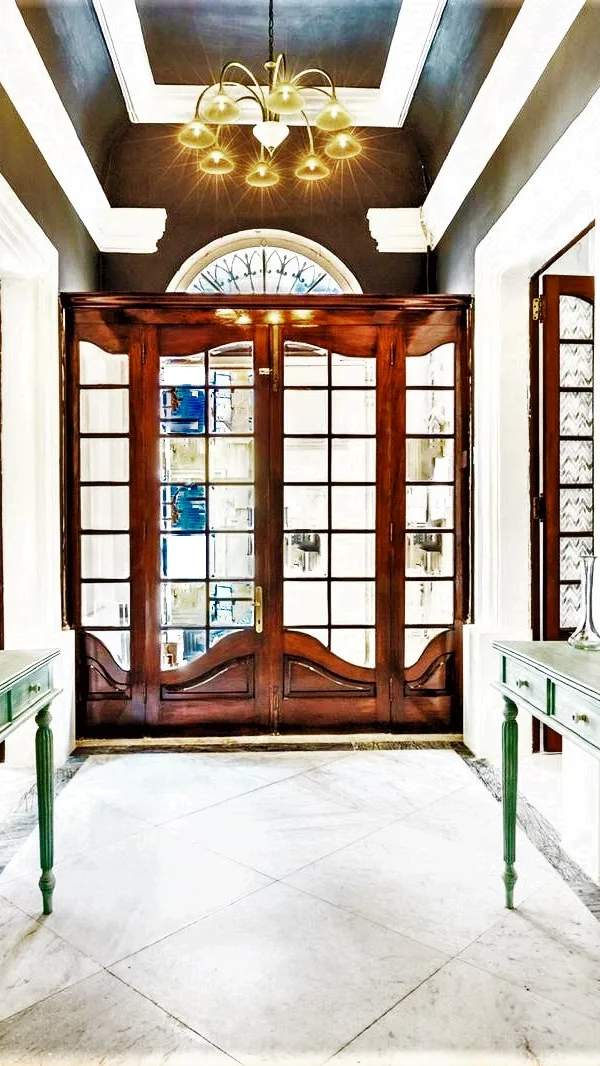 Sliema highly converted 4 double bedroom townhouse