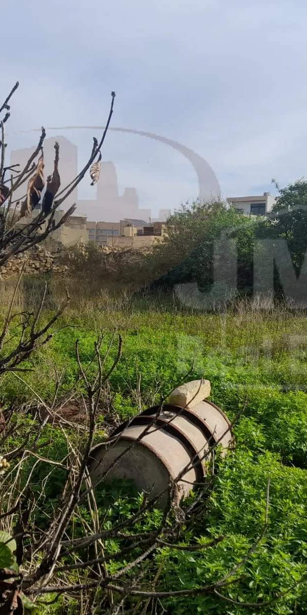 Kalkara 2.4 tumoli farmhouse with fields