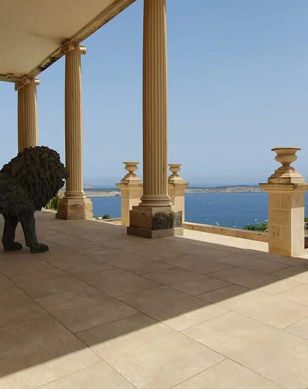 Mellieha large luxurious Villa with Pools