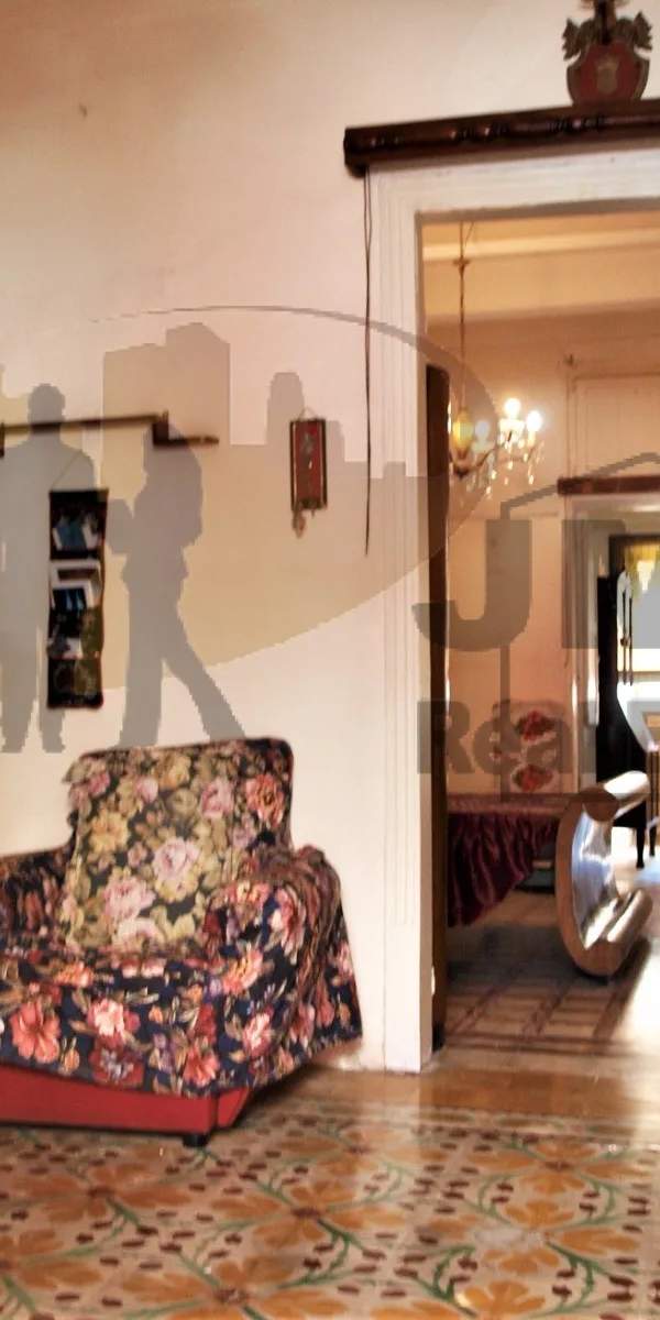 Hamrun partly furnished 2 bedroom ground floor maisonette