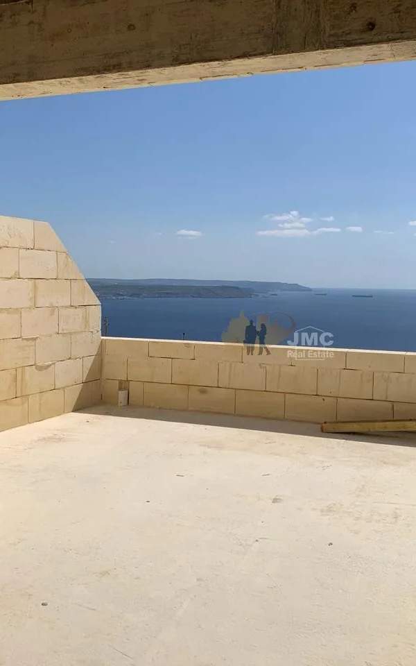 Nadur (Gozo) fully finished 3 bedroom penthouse with sea views