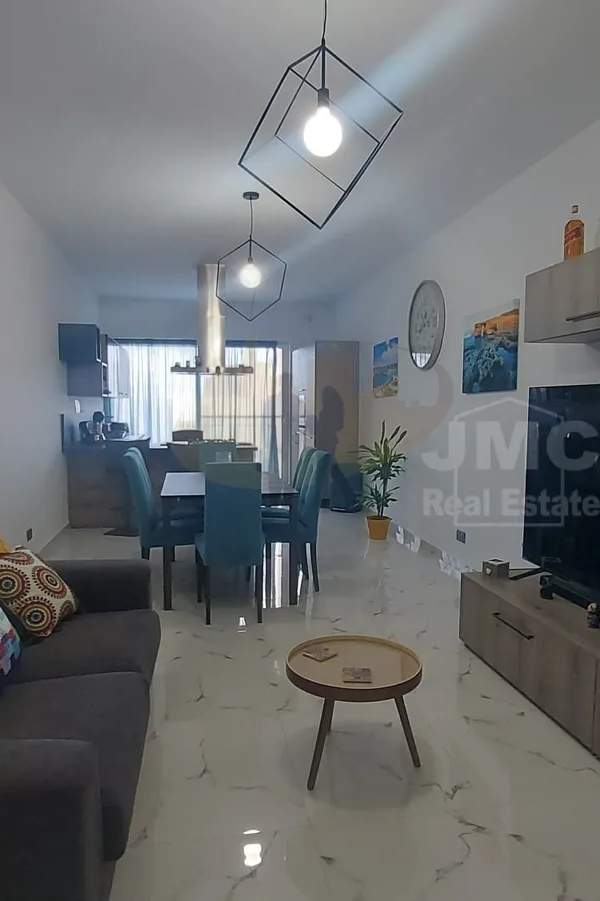 Qrendi furnished 2-bedroom apartment
