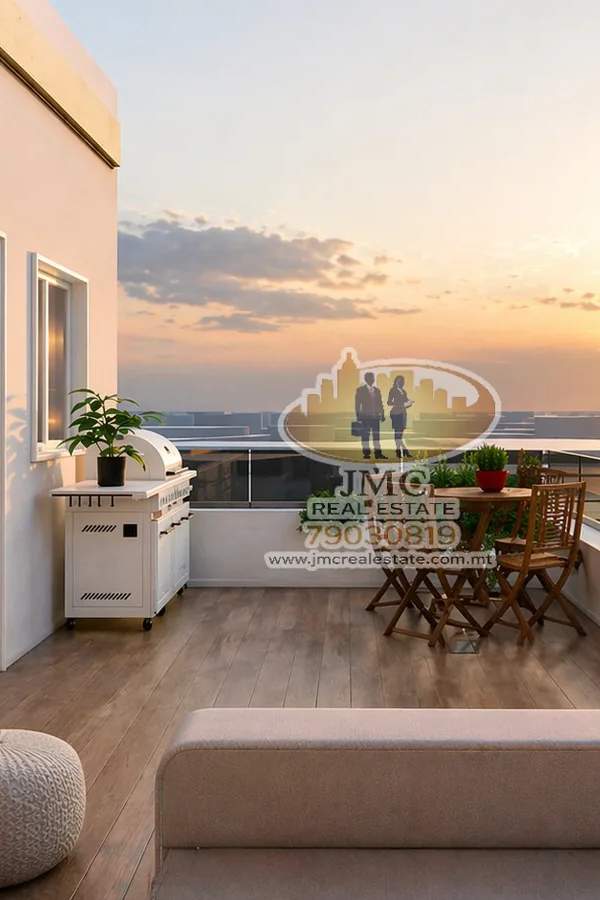 Msida 2 double bedroom penthouse with pool