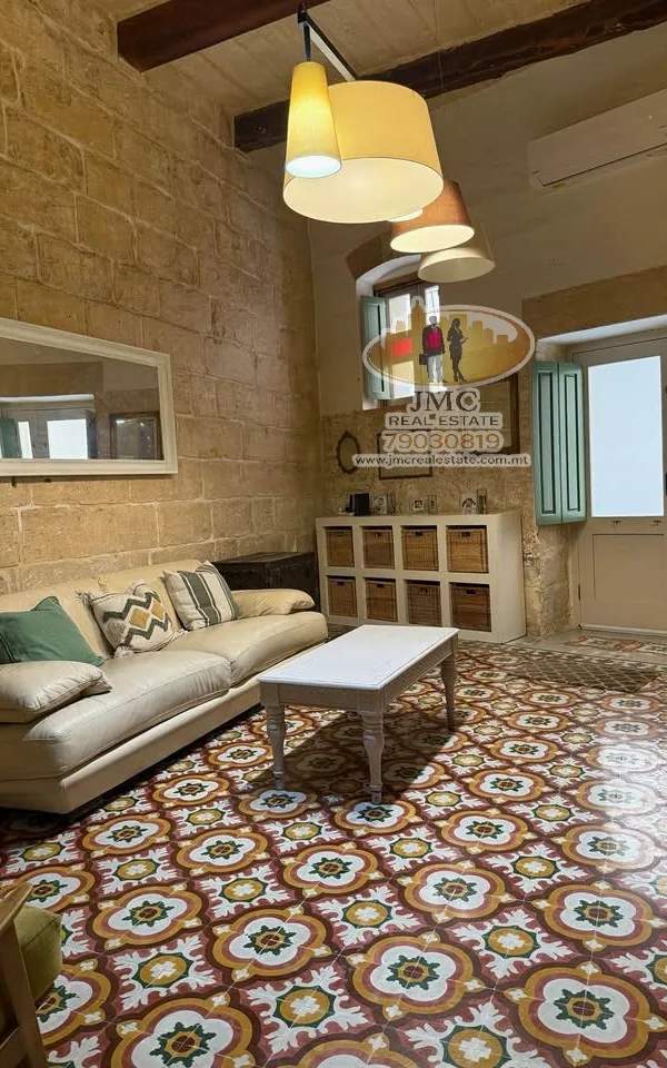 Rabat (Malta) fully converted 400-year-old house of character