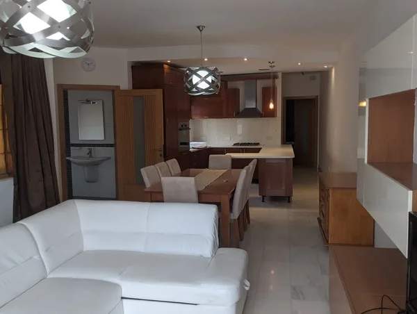 Mgarr fully air-conditioned 3 bedroom penthouse with country views