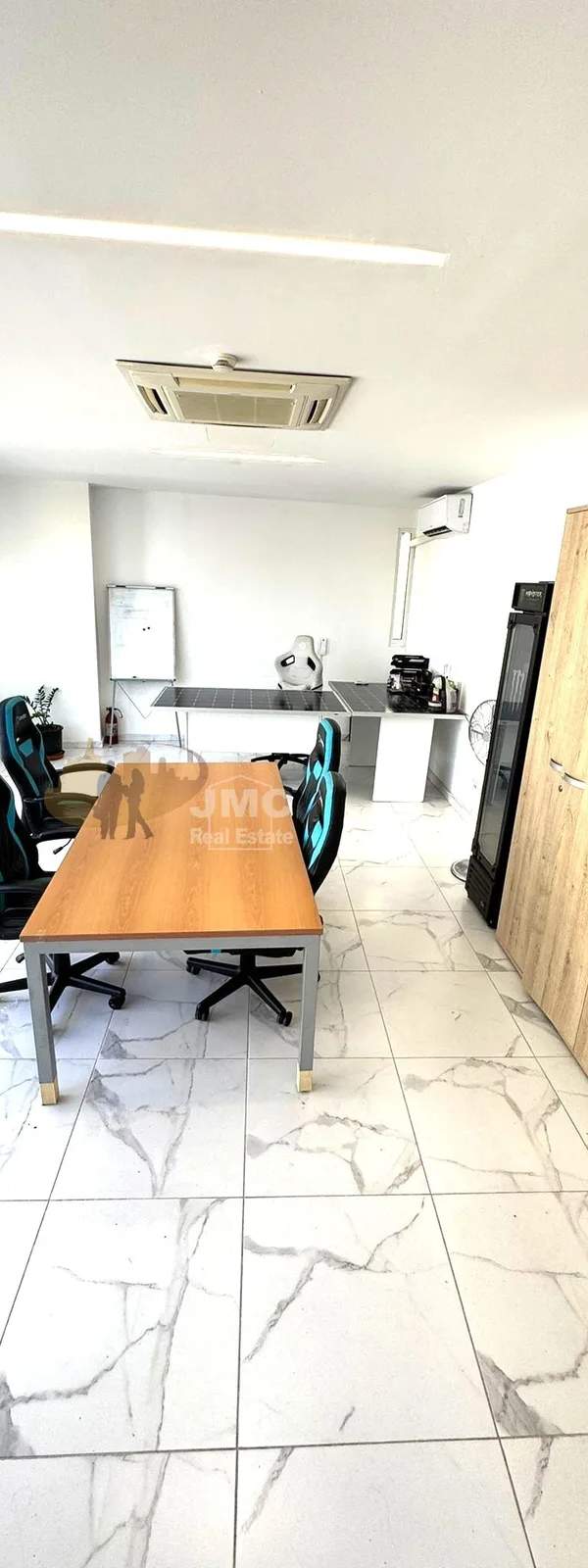 Pieta large Commercial property